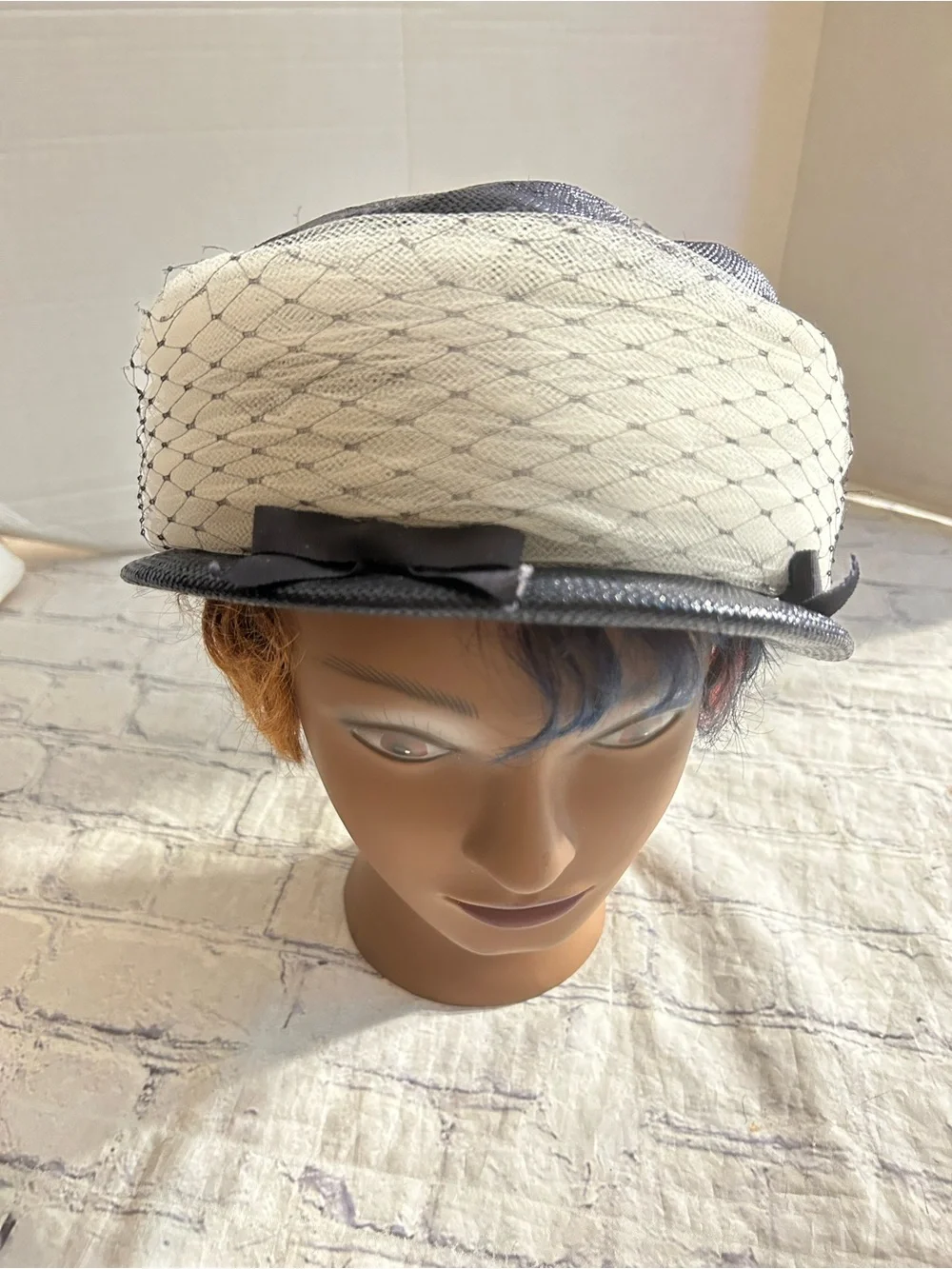 VTG STYLE PILL BOX BLACK WITH CREAM MESH NET HAT - Picture 2 of 11